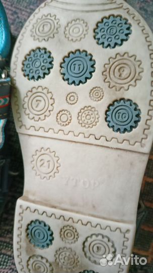 Сандалии детские бу