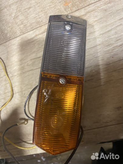 Фонарь габаритный