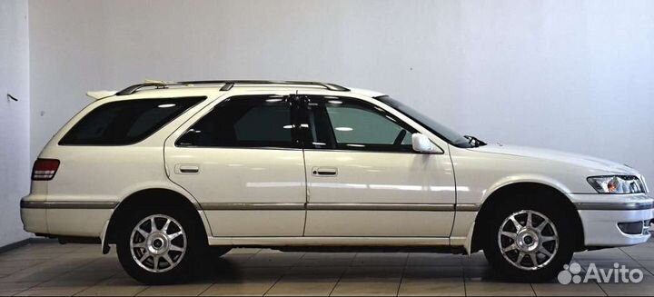 Toyota Mark II Wagon Qualis 2.2 AT, 1999, 270 000 км