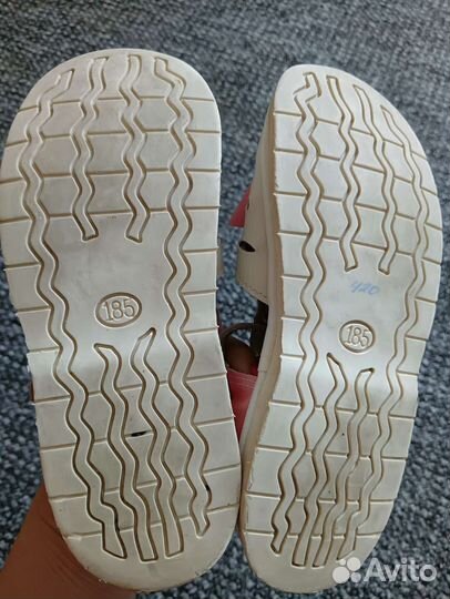 Сандалии для девочки