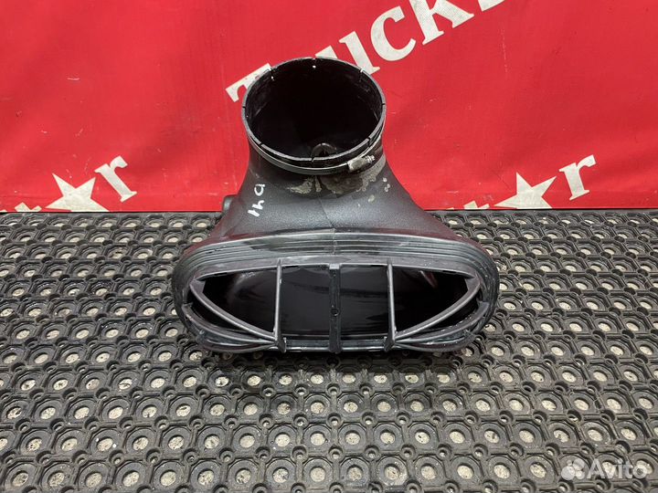 Патрубок воздушного фильтра 2020г. Daf XF106