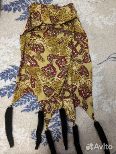 Шарф с норкой