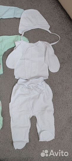 Комплект одежды на новорожденных мальчика 50 56р