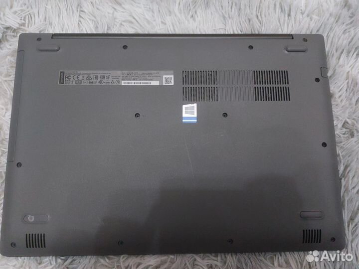 Ноутбук lenovo