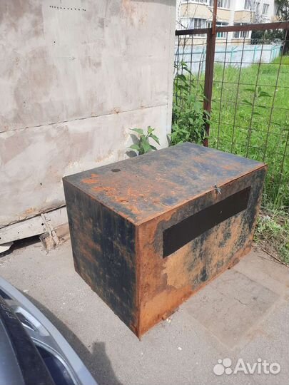 Инструментальный ящик на грузовик