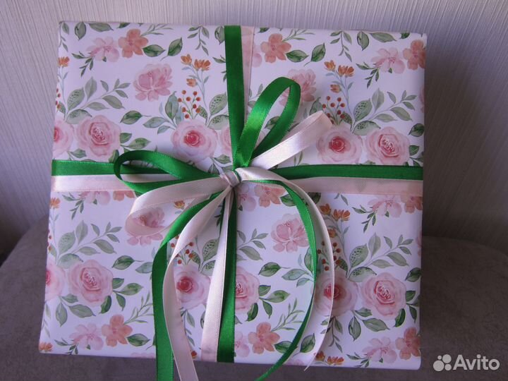 Подарок на День рождения для девушки