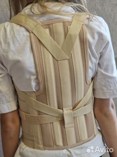 Корсет- корректор осанки