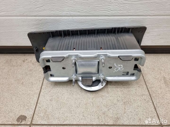 Подушка безопасности пассажирская рено