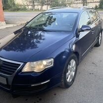 Volkswagen Passat 1.4 AMT, 2009, 100 000 км, с пробегом, цена 819 000 руб.