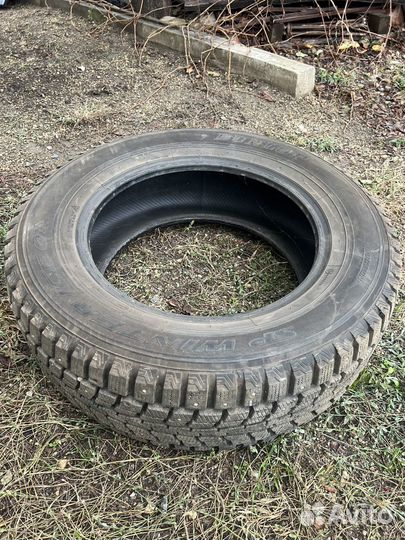 Dunlop Winter Maxx 235/65 R17