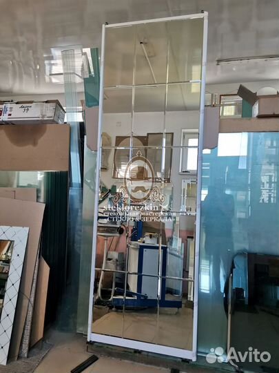 Зеркало в интерьер. На стену и в шкаф. Под размер