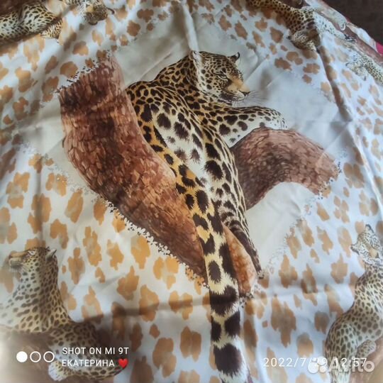 Шелковый платок Salvatore Ferragamo