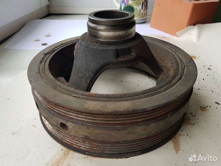 Шкиф коленвала chevrolet tahoe