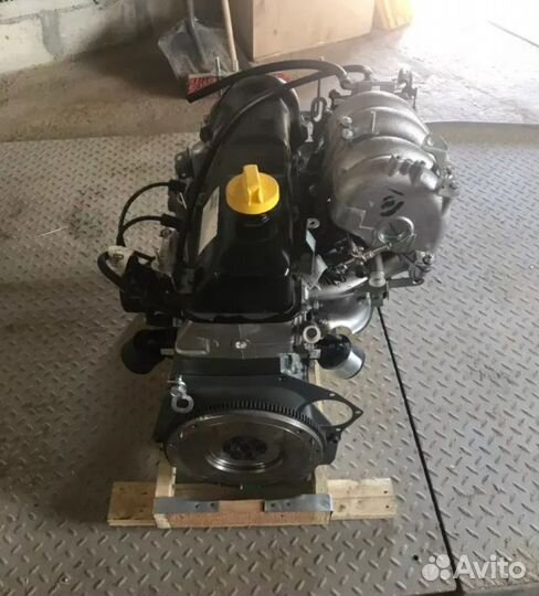 Двигатель в сборе Нива 21214 21213
