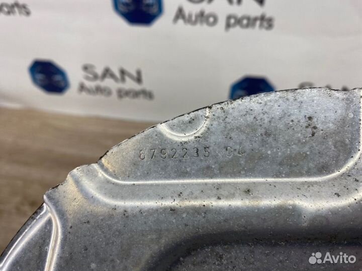 Пыльник тормозного диска передний левый Bmw 3 F30