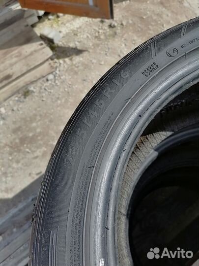 Dunlop SP Sport Maxx 215/45 R16