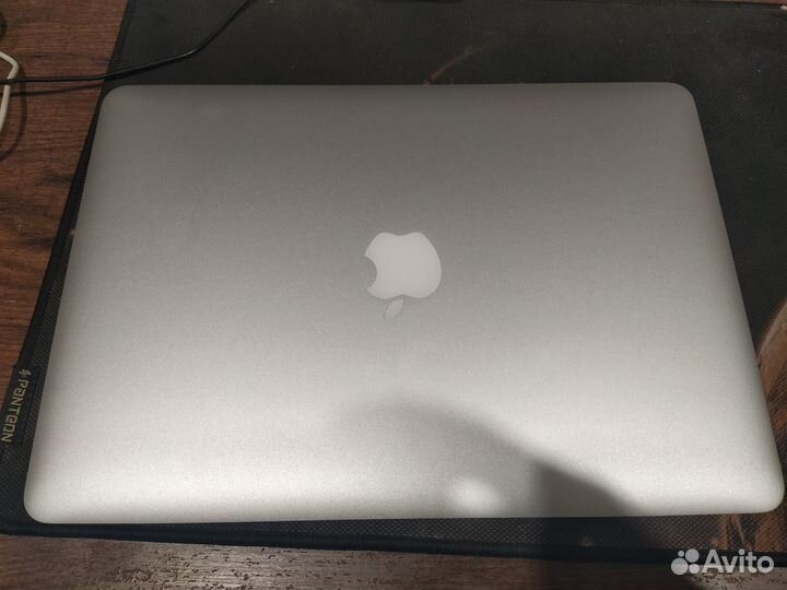 Macbook air 13 2017 i5 256Gb 8Gb