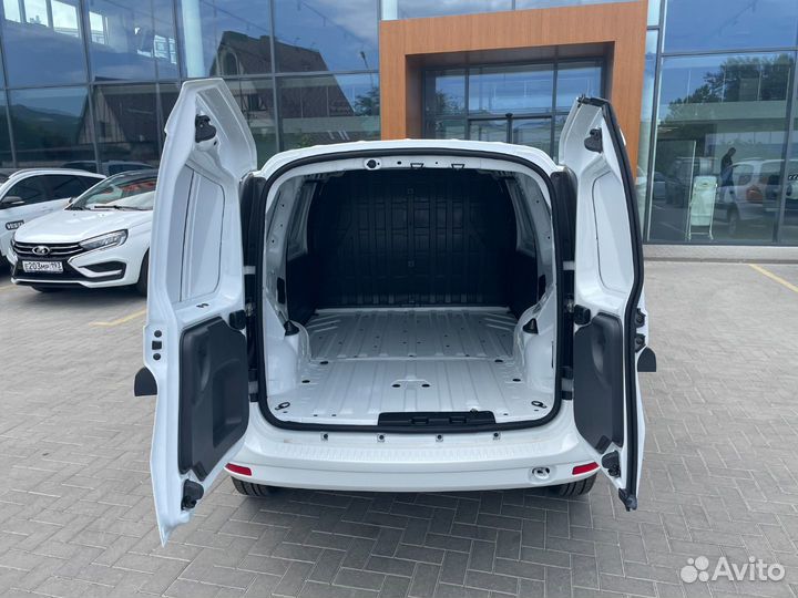 LADA Largus 1.6 МТ, 2024