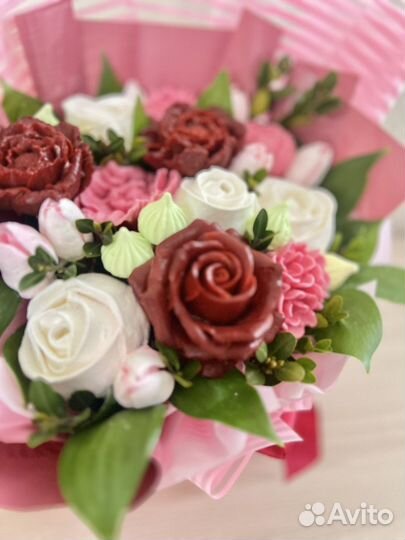 Сладкий букет девушке, женщине на день рождения