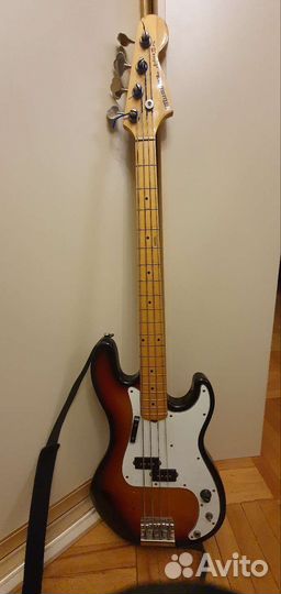 Бас гитара Musima Aston Bass