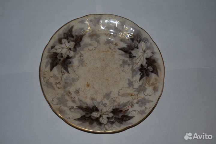 Тарелка bryonia