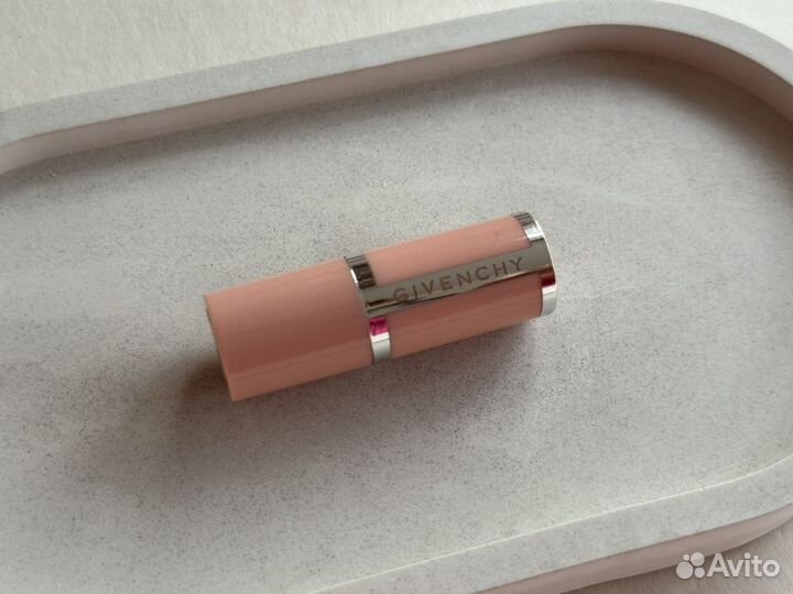 Новая помада Givenchy
