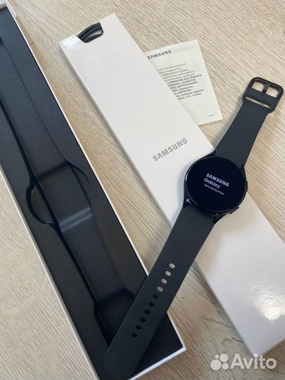 Samsung galaxy watch 4 40mm новые
