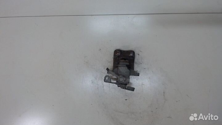 Суппорт Audi A4 (B5), 2000