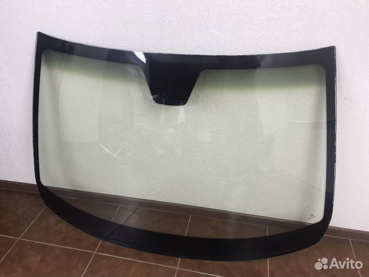 Лобовое стекло Лада Веста