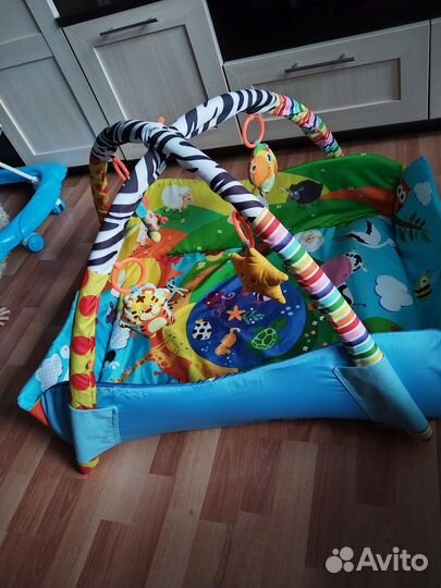 Развивающий коврик