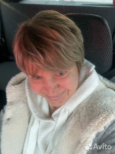 Кассир буфетчица