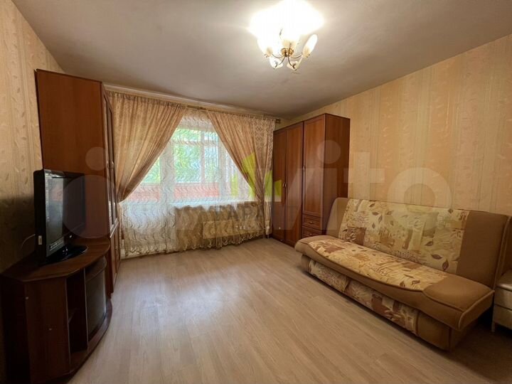 1-к. квартира, 35 м², 1/9 эт.