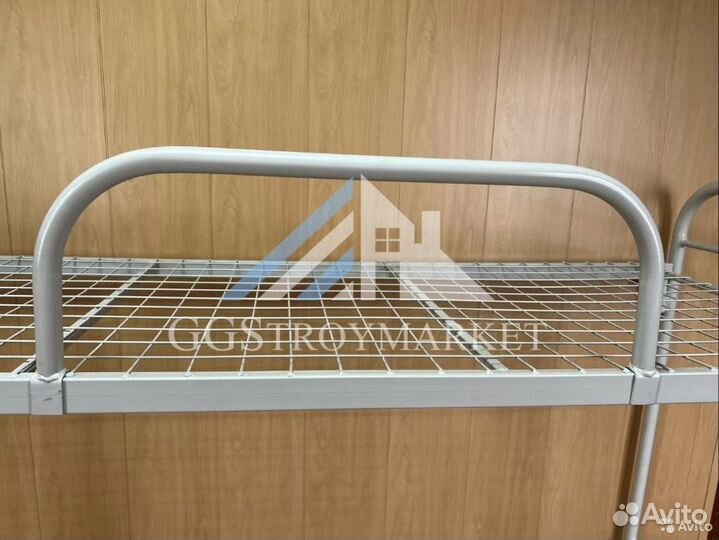 Металлическая двухъярусная кровать