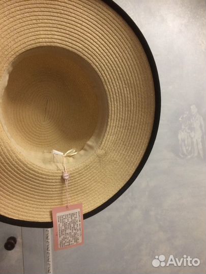 Шляпа соломенная, новая