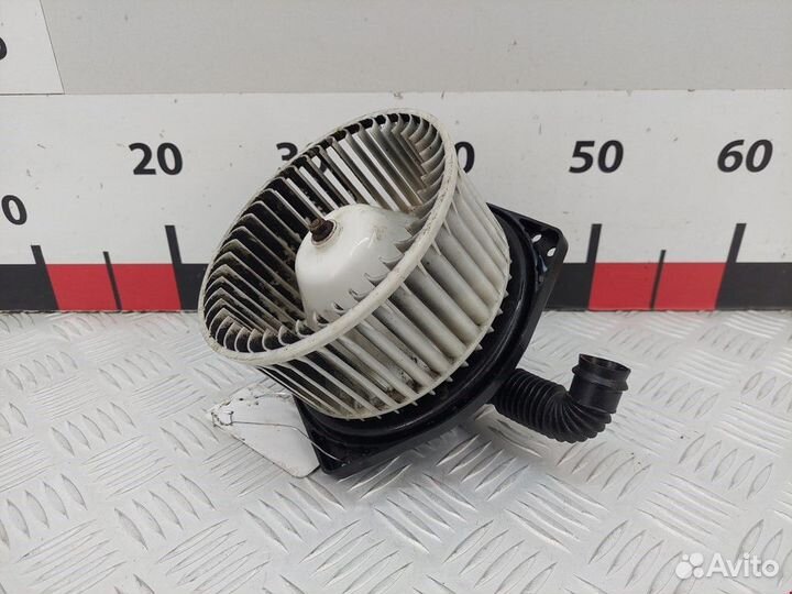 Моторчик печки Subaru Impreza (GM/GC/GF) рест