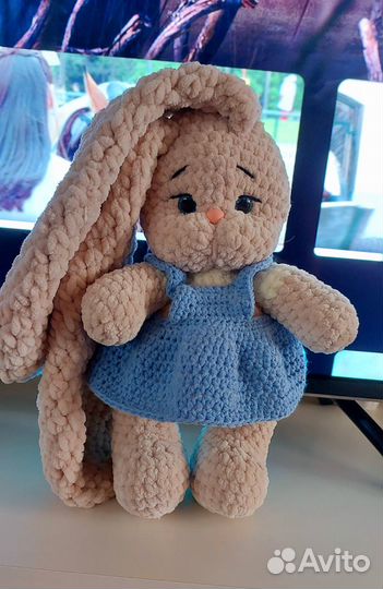 Зайка.Вязаная игрушка