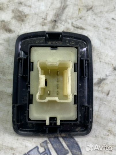 Кнопка стеклоподъёмника Renault Logan 2 П.П