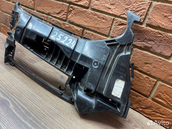 Кронштейн фары противотуманной правой Bmw X3 G01