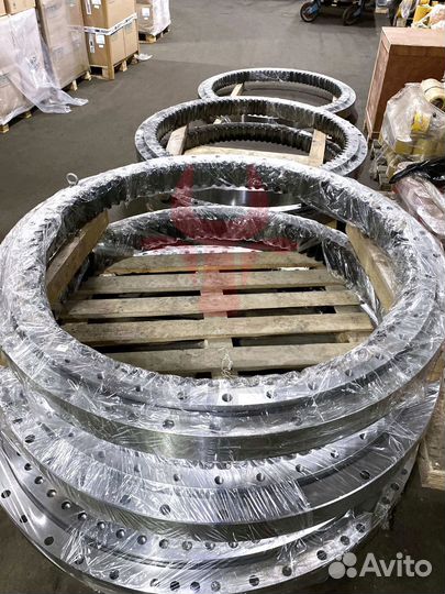 Поворотный круг ZX270-3 9245728