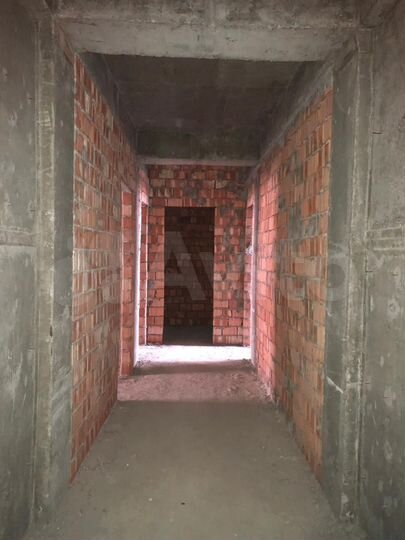 2-к. квартира, 90 м², 4/9 эт.