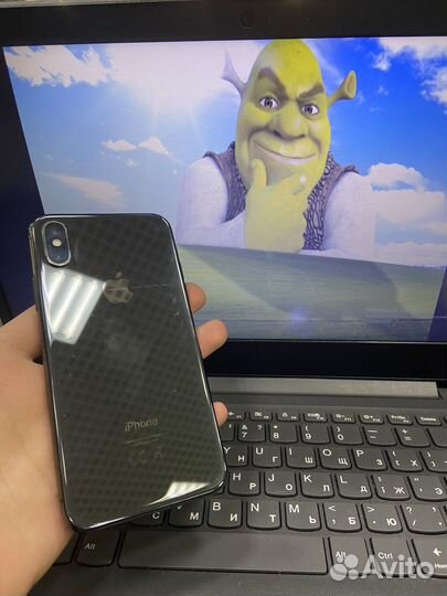 iPhone X, 64 ГБ