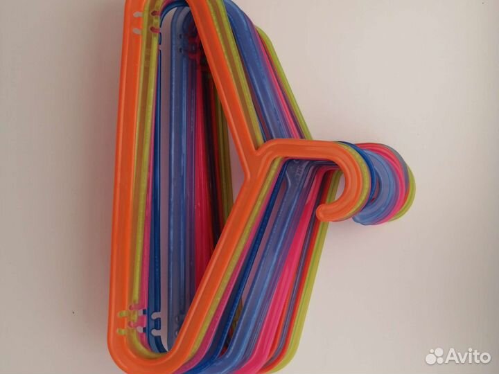 Вешалки плечики IKEA детские