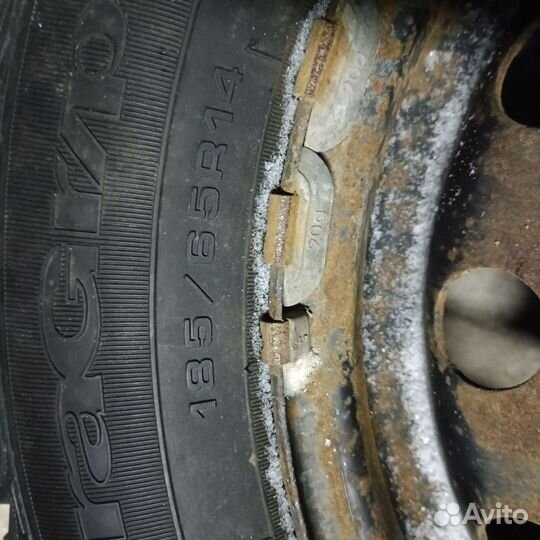 Шины r 14 зимние с дисками бу