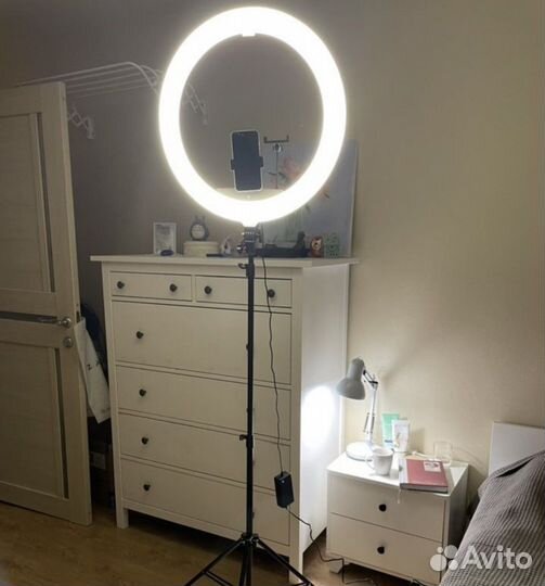 Кольцевая лампа 56 см цветная Rgb