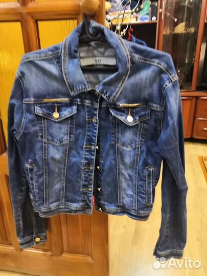 Джинсовая куртка