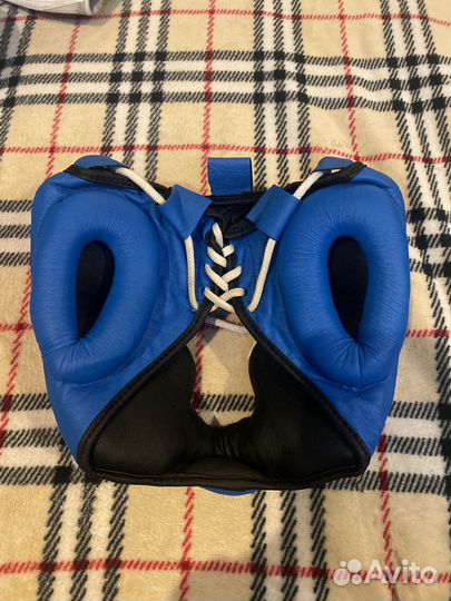 Шлем для единоборств