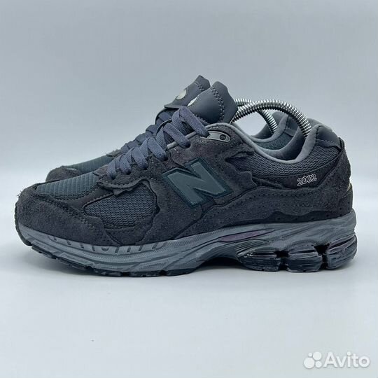 Кроссовки мужские NEW balance 2002R