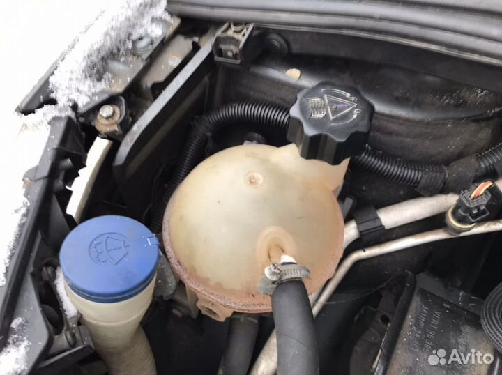 Пежо 308 бачок расширительный