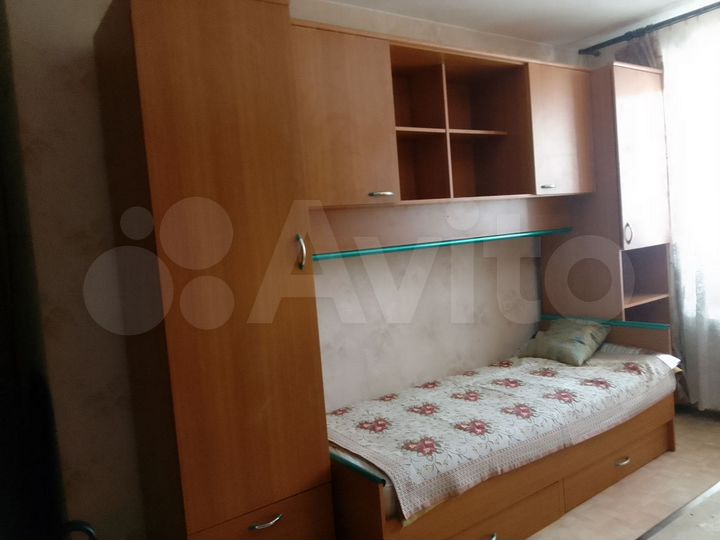 Комната 10 м² в 3-к., 3/9 эт.