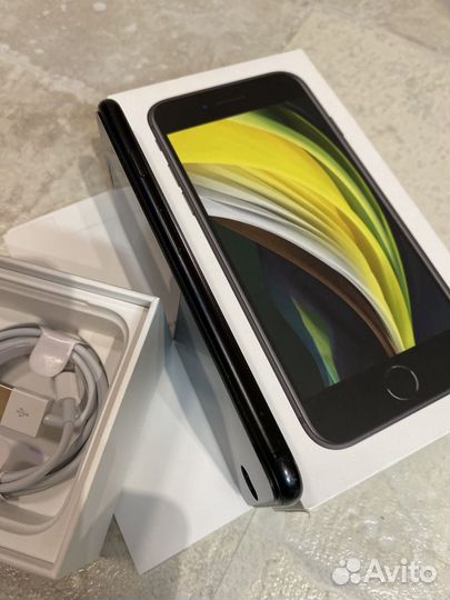 iPhone se 2020